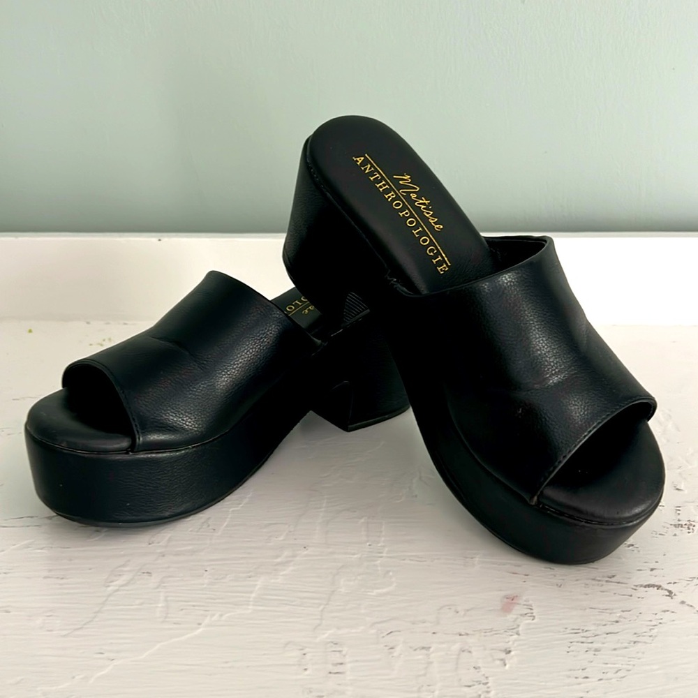 EUC Matisse chunky slides
